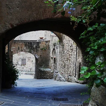 Civicouno Campiglia Campiglia Marittima